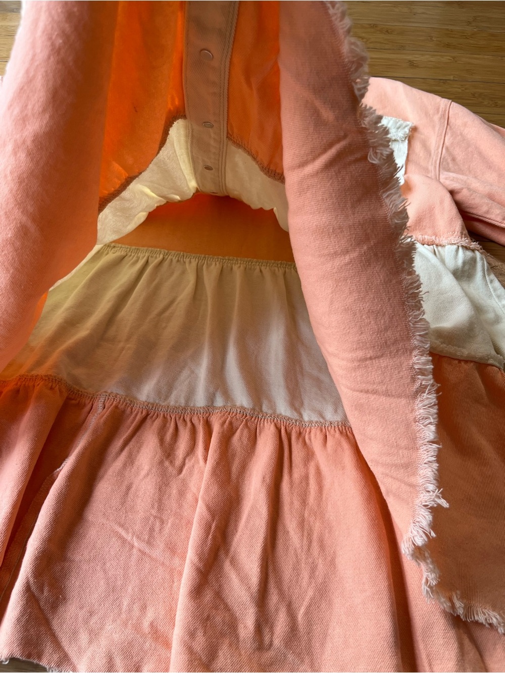 POL Pink & Cream Long Sleeve Tiered Denim Dress Western Boho Frayed Hem - Picture 7 of 11